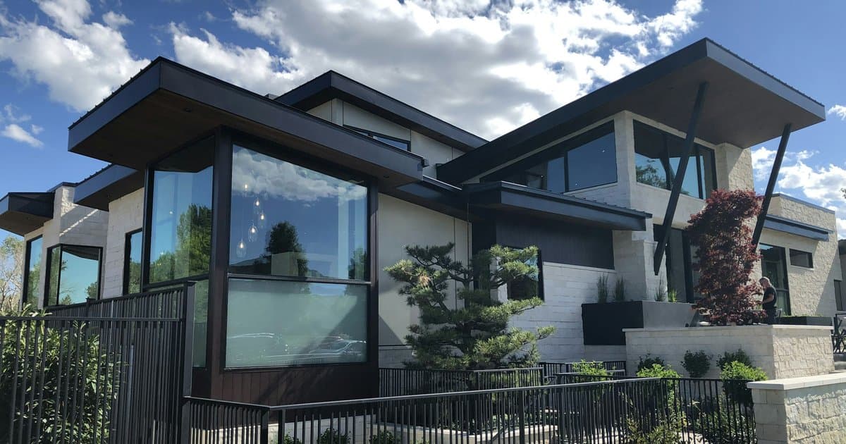 Does Architectural Provenance Actually Move Price in Silver Lake's Neutra Colony?