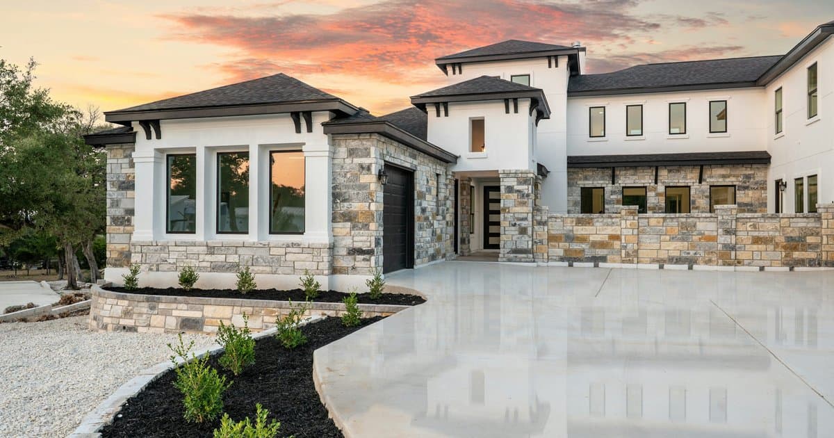 What Do Homes in Mount Olympus Actually Sell for in 2026?
