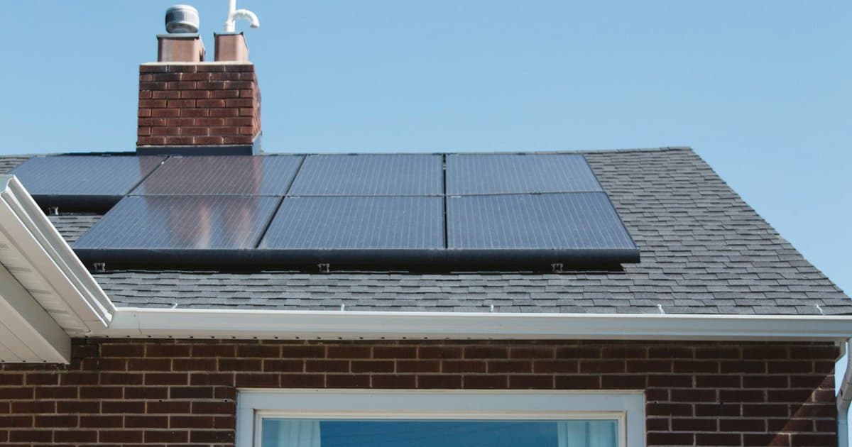 Solar Panels and Selling Your LA Home: Lease, Loan, or Owned