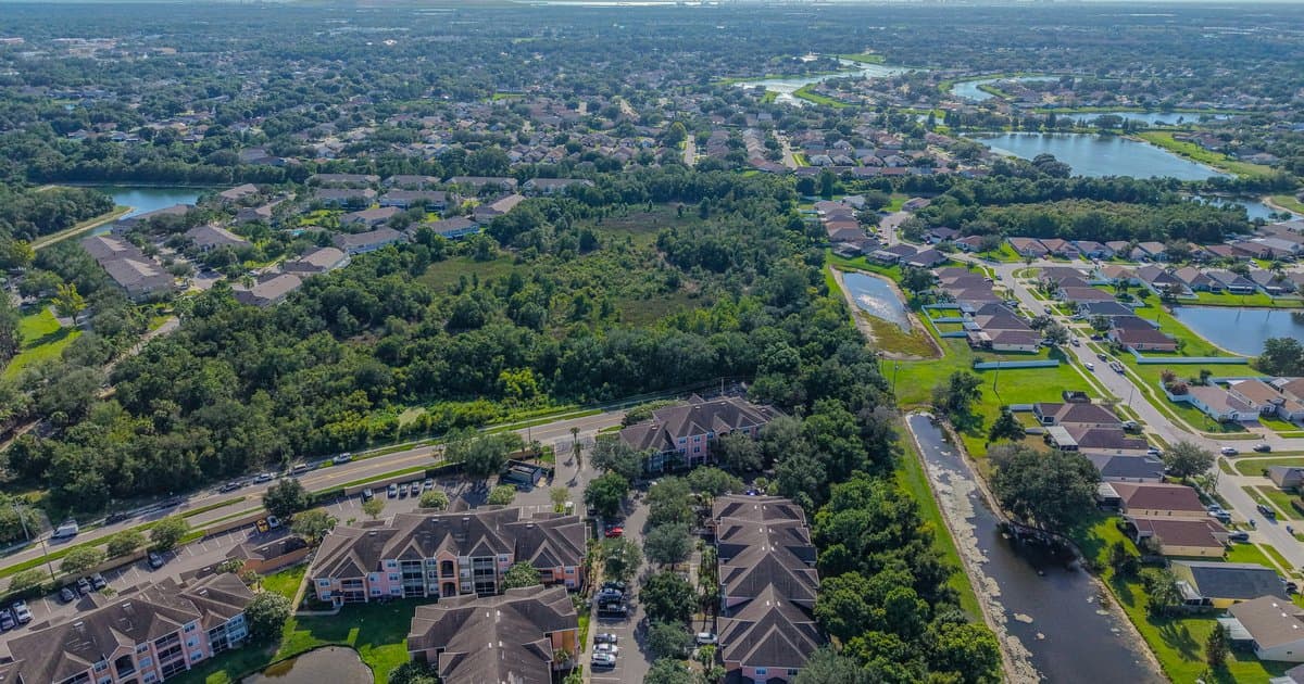 HOA Resale Certificate in Texas: What Dallas Sellers Need to Know