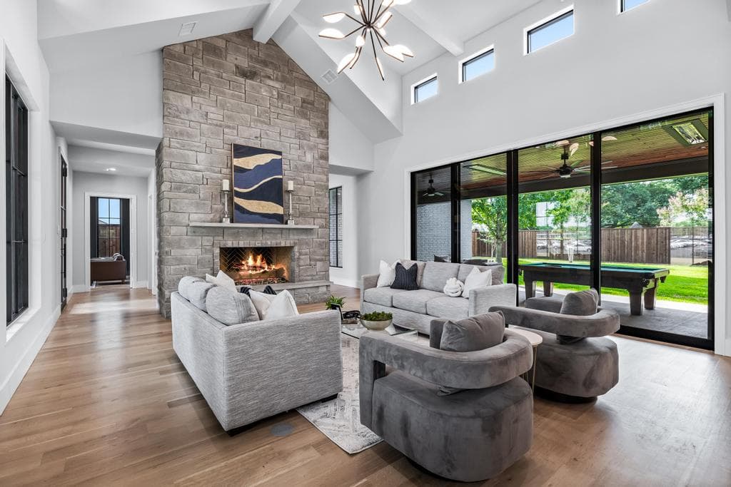 4406 Ridgeside Drive