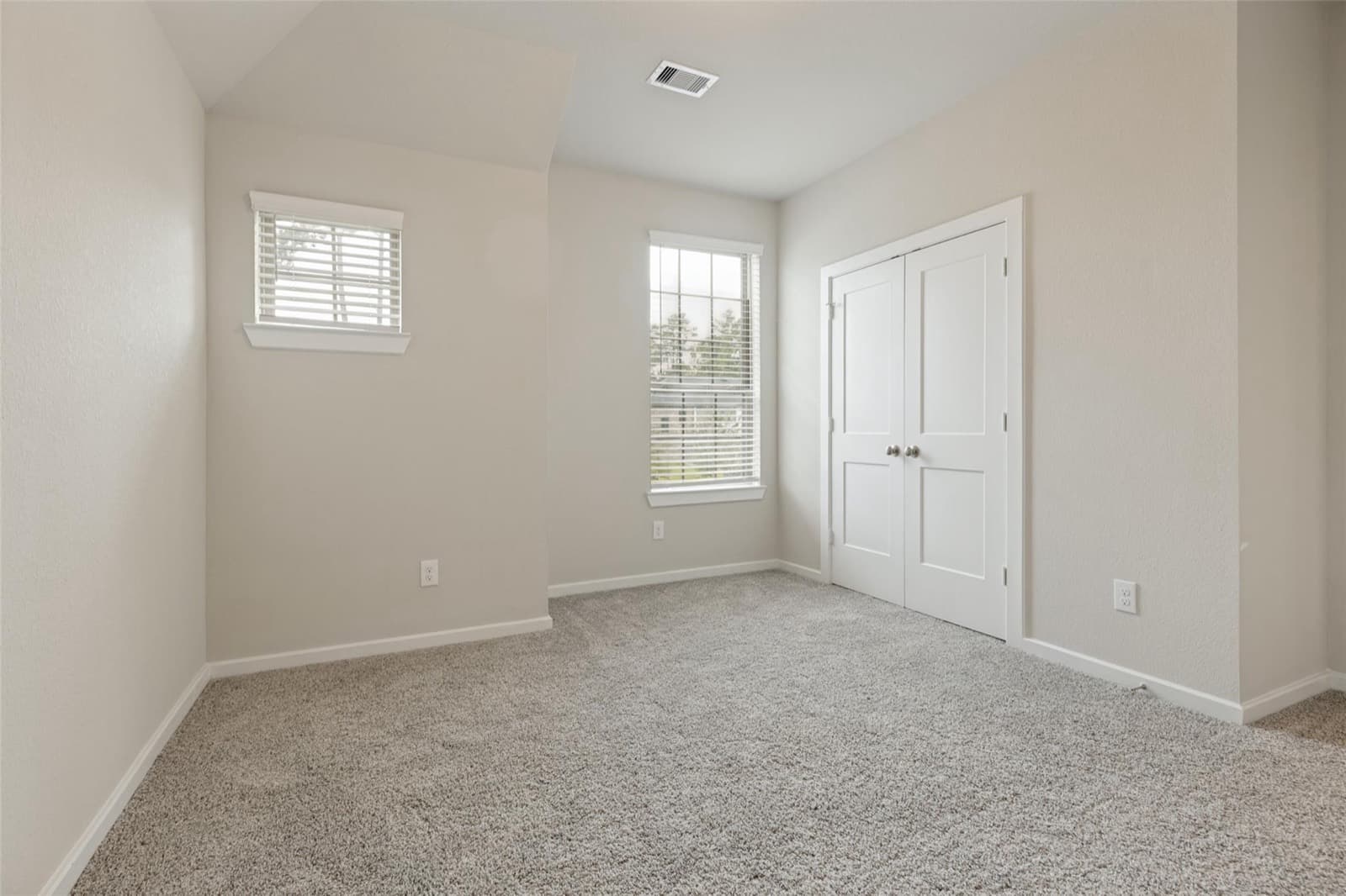 606 Pecan Hickory Court