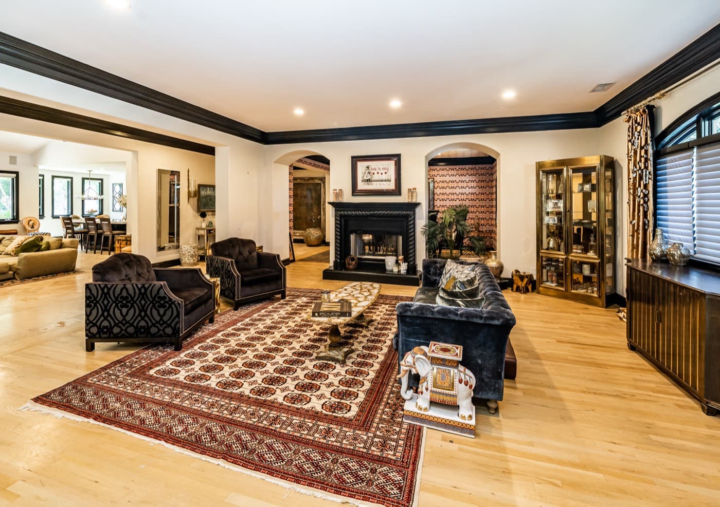 11232 Briarcliff Ln
