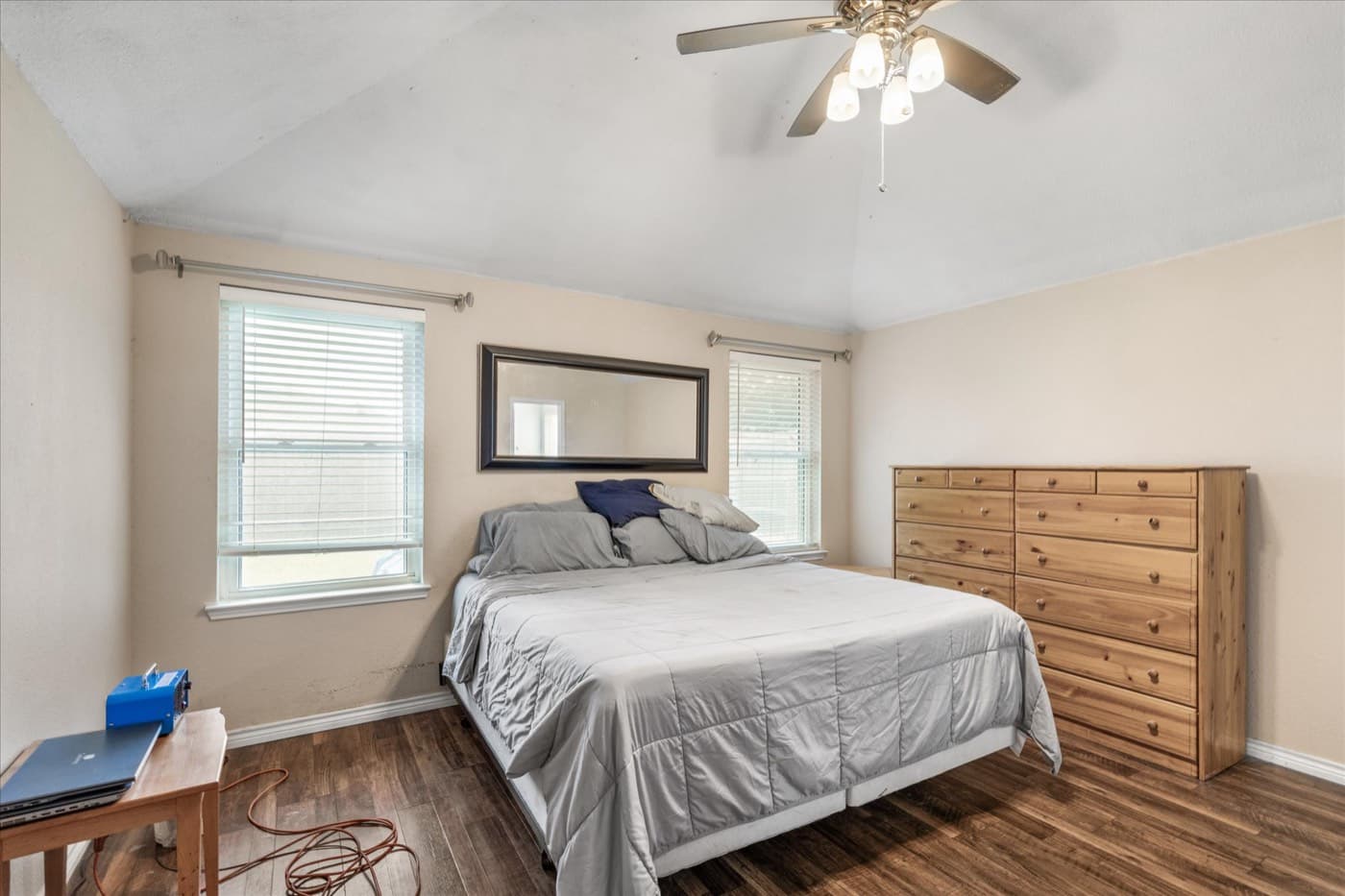 1302 Taos Lane
