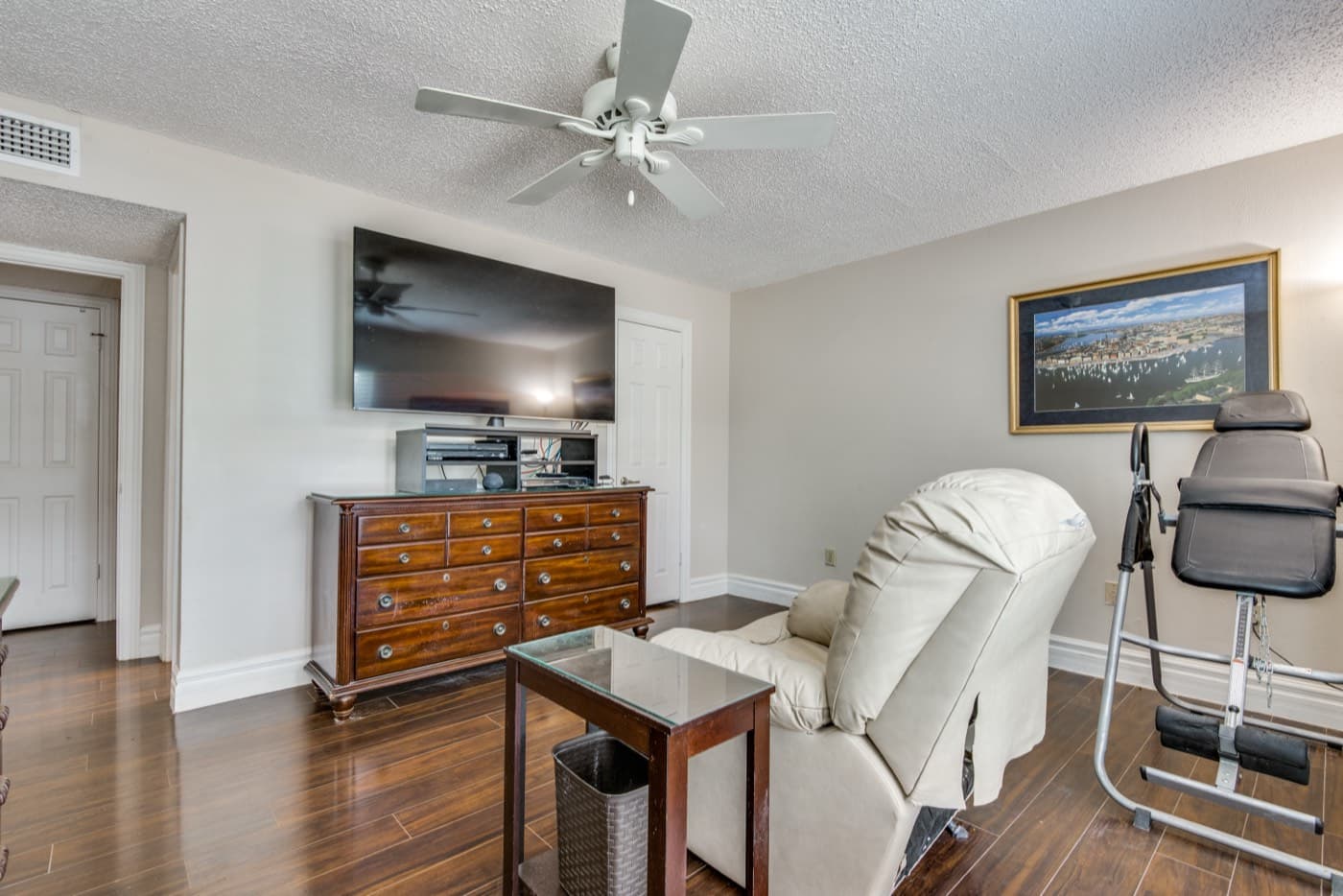 13128 Burninglog Lane