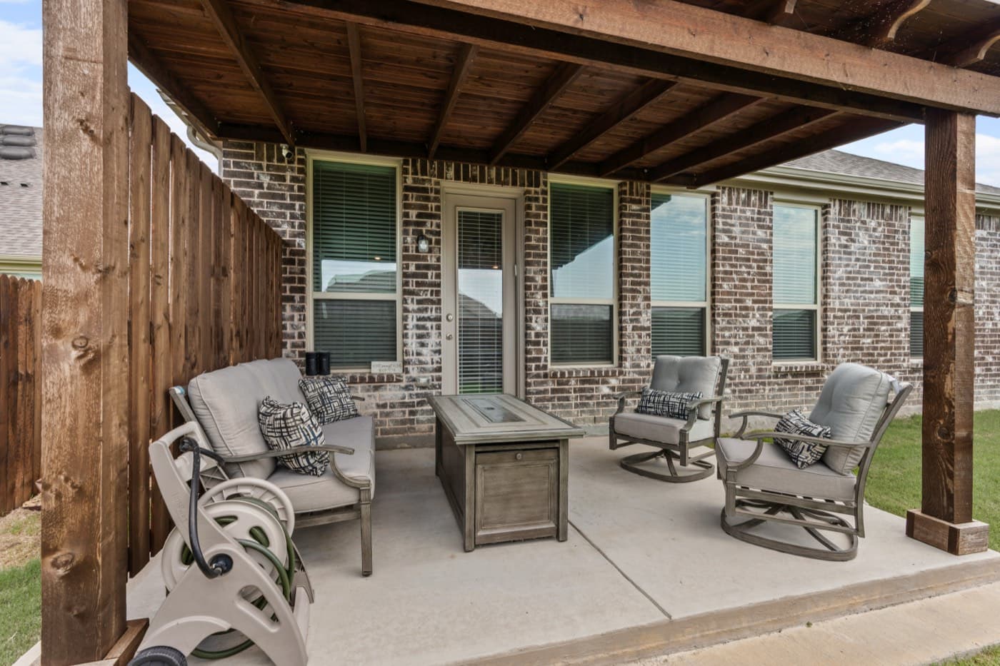 1808 Cedar Orchid Way