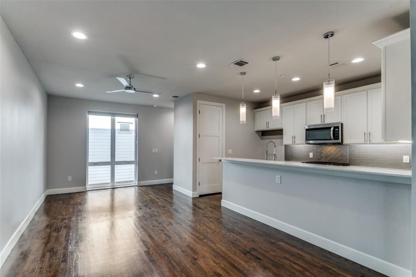 2016 N Fitzhugh Avenue #103