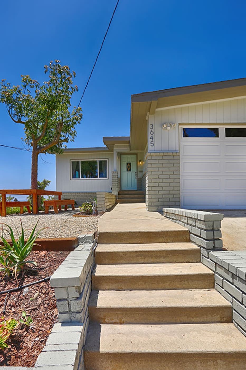 3645 Cabrillo Ave
