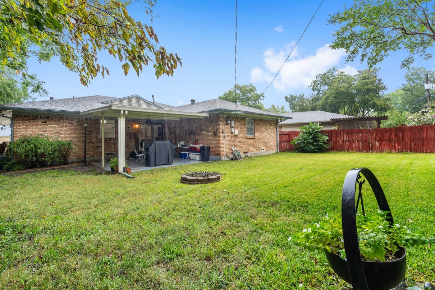3940 Douglas Drive