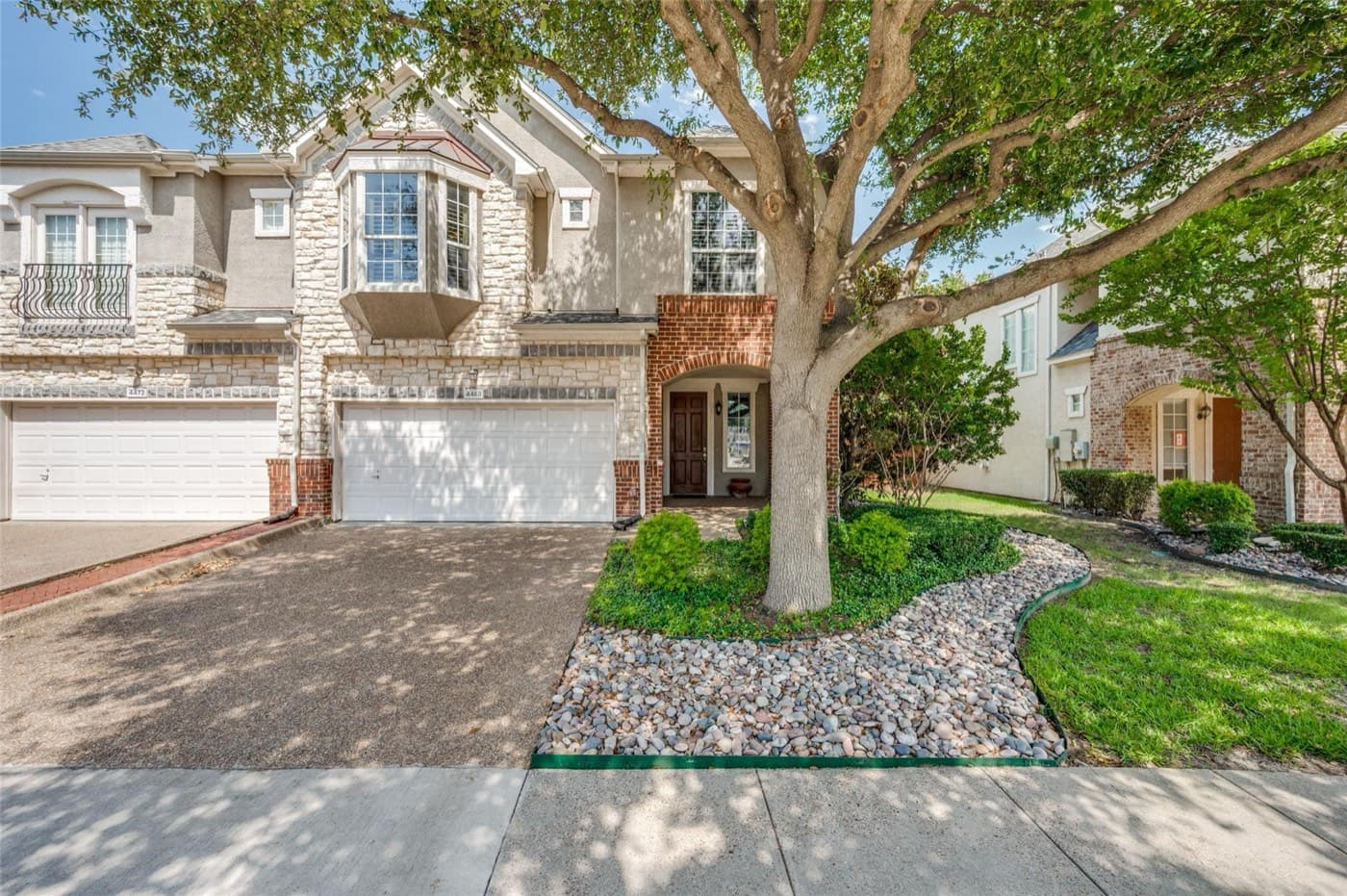 4468 Jardin St