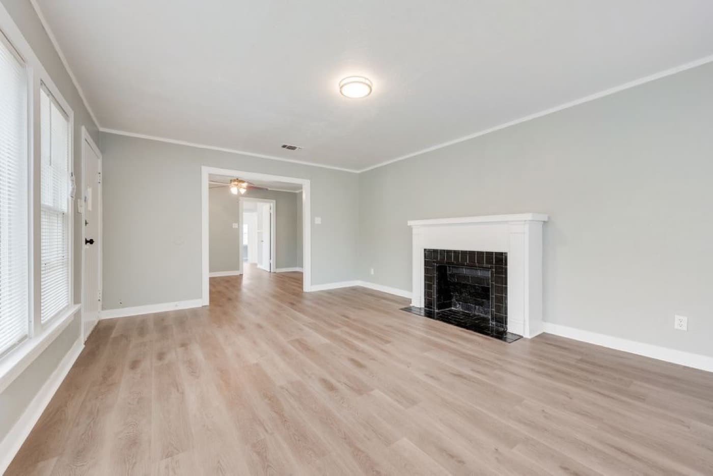 4537 Nolan St