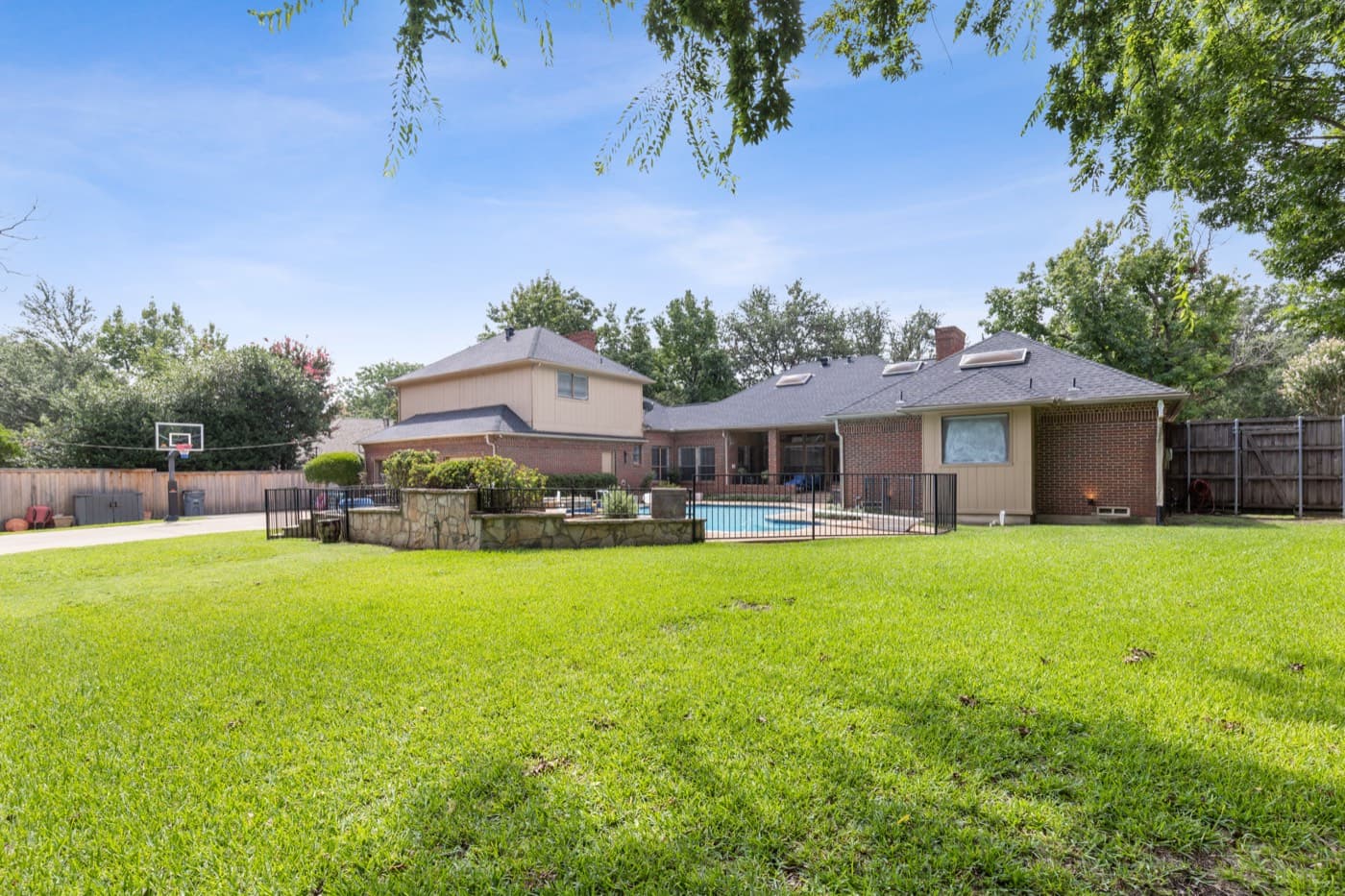 4721 Bobbitt Dr