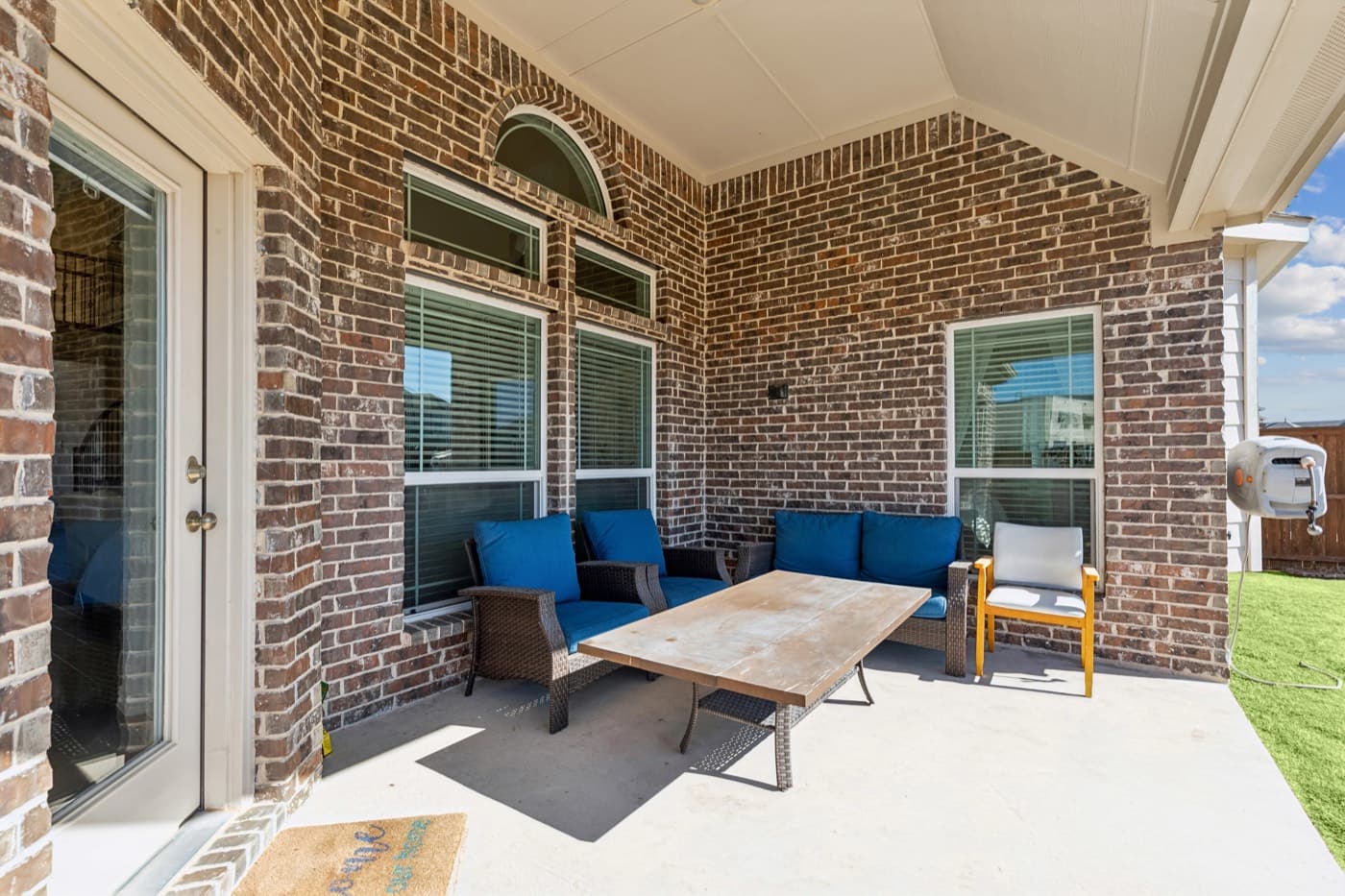 513 Prairie View Dr