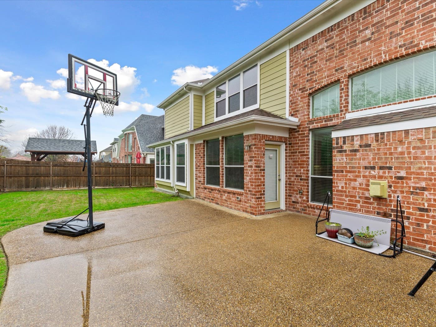 5212 St Croix Ct