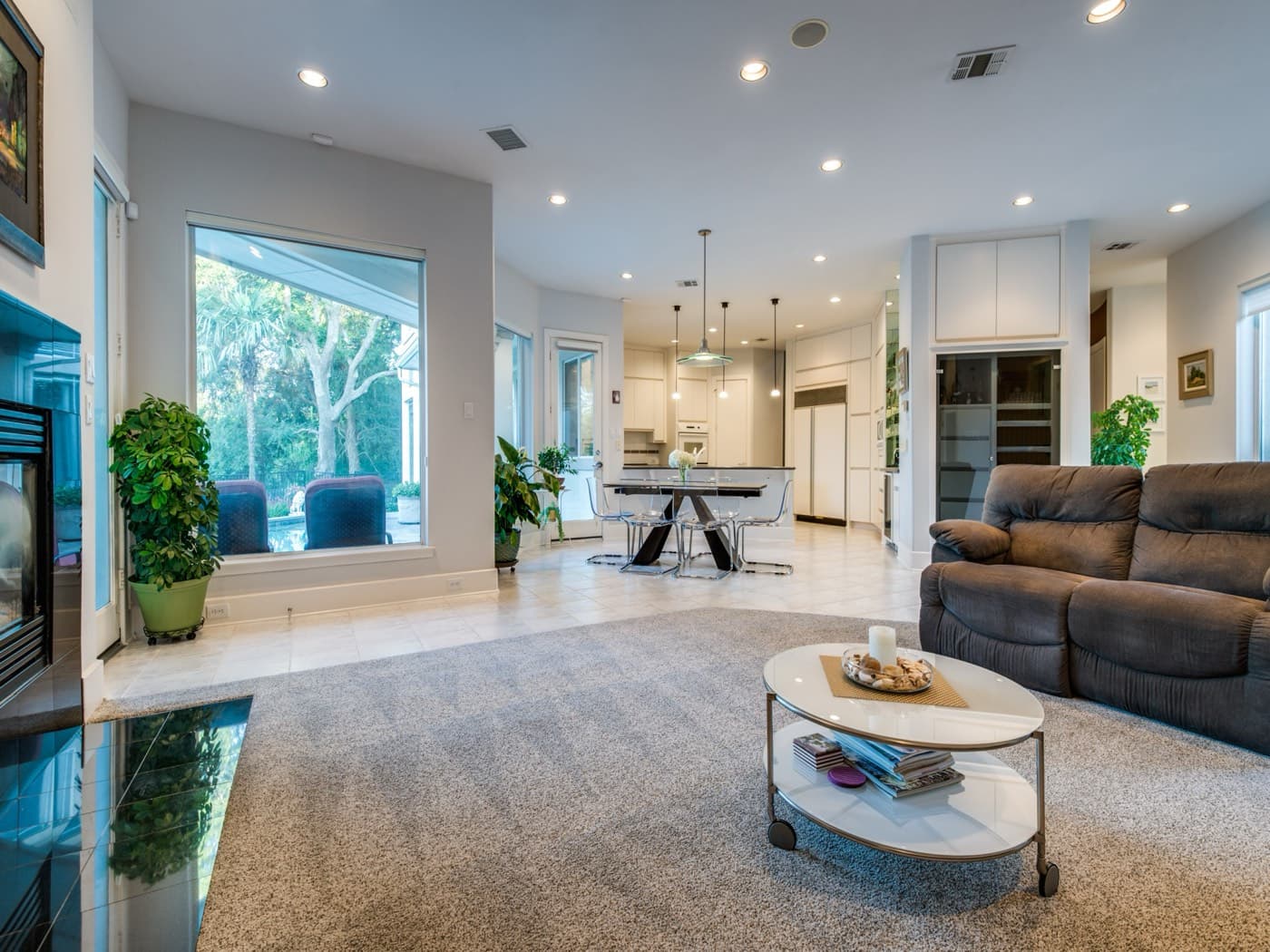 5501 Lindsey Drive