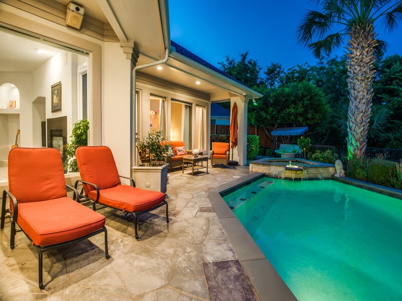 5501 Lindsey Drive