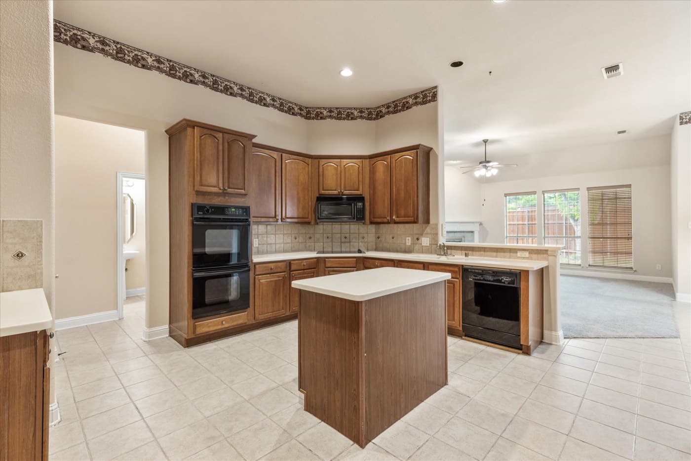 5911 Holly Crest Lane