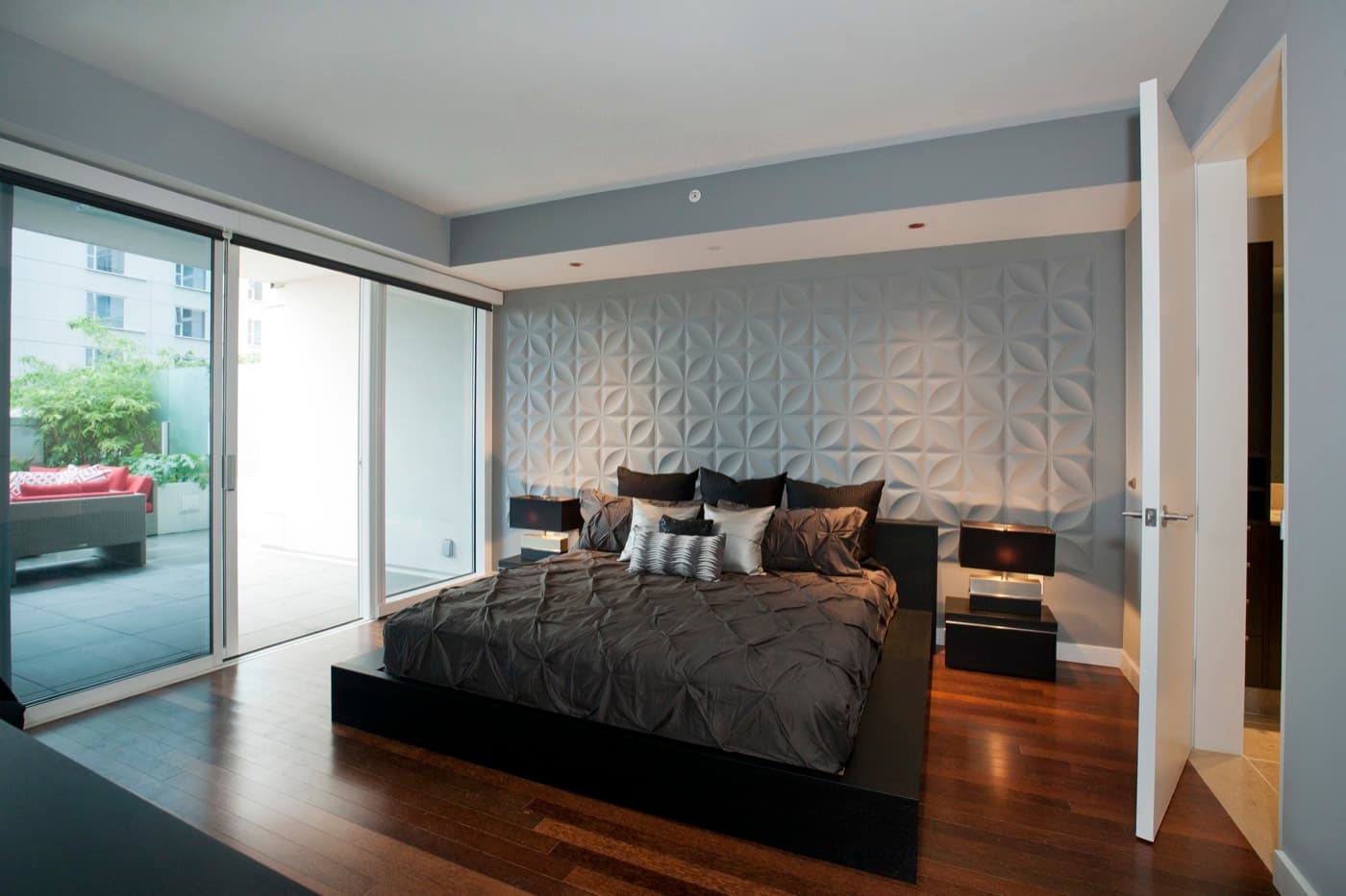6250 Hollywood Blvd #4B