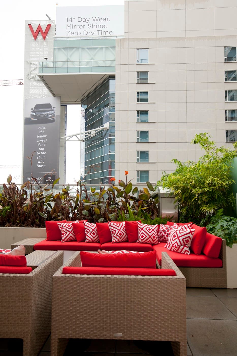6250 Hollywood Blvd #4B