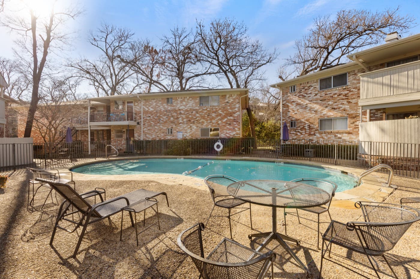 7810 Royal Ln #122