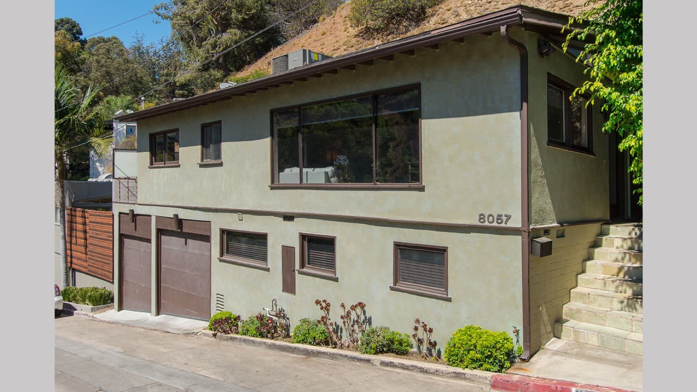 8057 Fareholm Dr