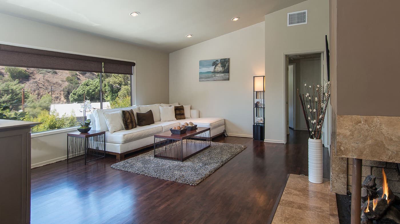 8057 Fareholm Dr